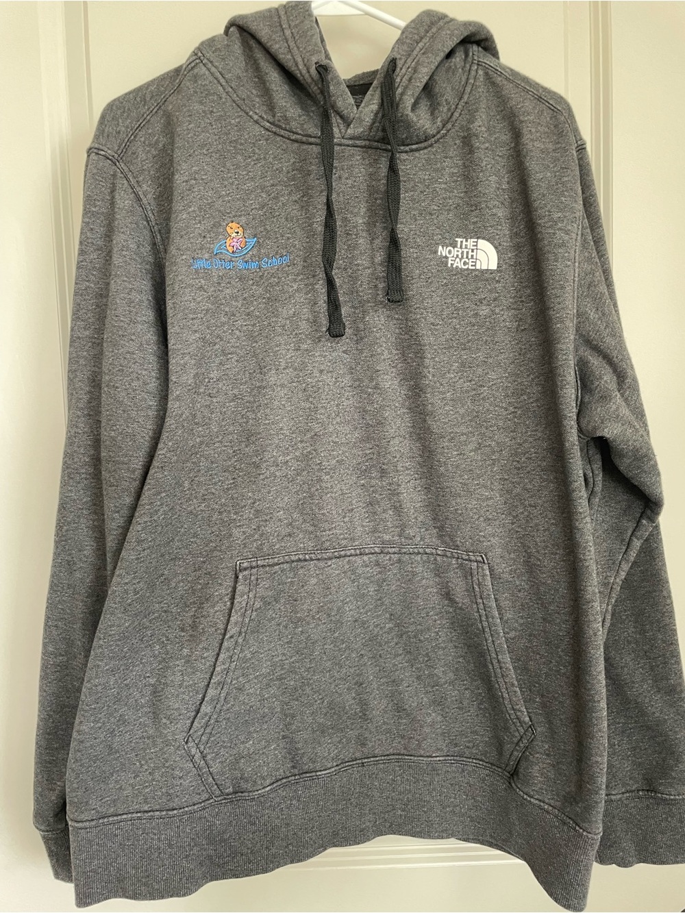 The North Face Gray Pullover Hoodie | Little Otter Swim School | Men’s XL